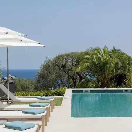 Les Dauphins Villa *