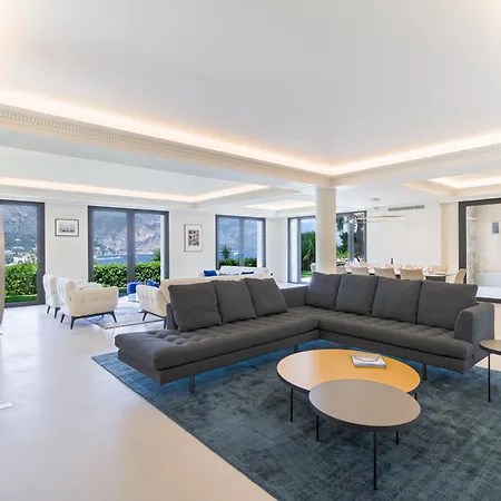 Les Dauphins * Saint-Jean-Cap-Ferrat